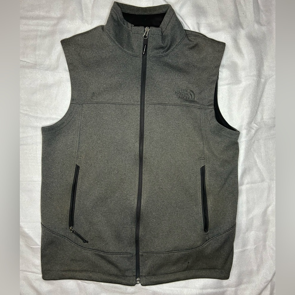 North Face men’s zip up vest grey small
